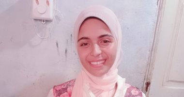 محافظ كفر الشيخ يهنئ الثانية مكرر على مستوى الجمهورية بالدبلومات الفنية