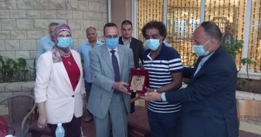 صور.. محافظ شمال سيناء يستقبل رئيس هيئة قصور الثقافة