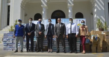 الجيزة تستقبل 38 ألف عبوة مستلزمات طبية من المنظمة الدولية للهجرة.. صور