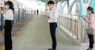 ما هى المسافة الآمنة للتباعد الاجتماعى لكورونا وفق آخر الأبحاث؟