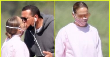صور.. قبلة تجمع جينيفر لوبيز وأليكس رودريجيز فى نيويورك