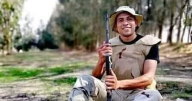 صور .. أهالى كفر الصعايدة بالشرقية يشيعون جنازة النقيب محمد عادل 