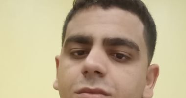"شعبان" أصيب بمرض نادر ويعيش ووالدته المريضة فى منزل آيل للسقوط بالغربية.. صور