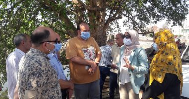 نائب محافظ القليوبية تستجيب لشكاوى أهالى قرية ميت عاصم ببنها.. صور