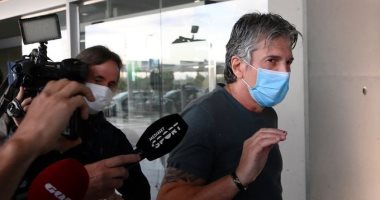 والد ميسي يجتمع مع رئيس برشلونة قبل ساعات من التجديد