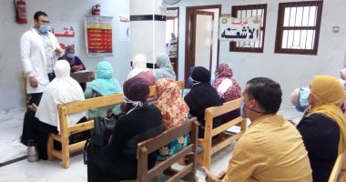 الكشف على 880 مريض بقافلة طبية بقرية أبو نور الدين بالدقهلية 