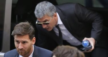 والد ميسي فى بيان رسمى ردا على رابطة الليجا: يمكنه الرحيل عن برشلونة مجانا