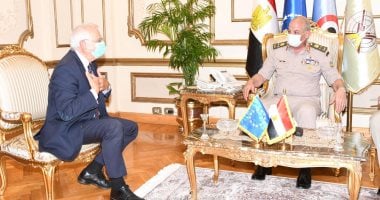 وزير الدفاع يلتقى بنائب رئيس المفوضية الأوروبية