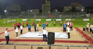 وزير الرياضة ورئيسة القومى للمرأة يشهدان مباراة استعراضية نسائية بملعب المركز الأولمبى
