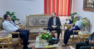 أمين القومى لأسر الشهداء يستقبل مدير منظومة الشكاوى لمناقشة مدى الاستجابة