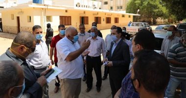 محافظ الوادي الجديد يوجه بتدبير احتياجات مستشفى الداخلة العام
