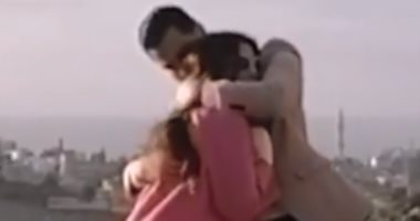 هيفاء وهبى لـ معتصم النهار بعد انتهاء تصوير "أسود فاتح": قمرين دول ولا عينيك