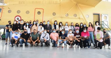 وزيرة الهجرة تصطحب الدارسين فى الخارج بزيارة لمتحف القوات الجوية.. صور