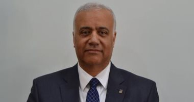 رئيس جامعة الإسكندرية يعلن صرف منحة وراتب شهرى للطالبة "سماح" الحاصلة على الـ98%