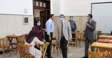 عميـد طب المنوفية يتابع إنتظـام إمتحانـات الدراسات العليا