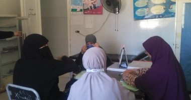 صور.. تنفيذ ندوة توعوية للاكتشاف المبكر للسرطان  بشمال سيناء ي