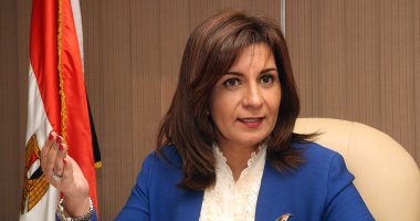 وزيرة الهجرة تهنئ طفلًا مصريًا لفوزه فى أفضل مشروع لتطوير التعليم باليابان