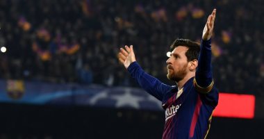 ميسي يغلق صفحة الرحيل عن برشلونة.. يستقبل فريق طبي من البارسا لإجراء مسحة كورونا قبل العودة للتدريبات..البرغوث يخسر حلفائه فى غرفة ملابس كامب نو.. و5 أسباب دفعت الأرجنتينى للتراجع عن قرار مغادرة البلوجرانا