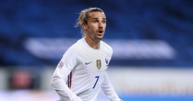 جريزمان أول لاعب فرنسى يهدر 3 ركلات جزاء متتالية.. فيديو 