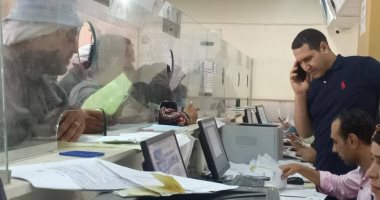 الدولة تقدم تسهيلات للمواطنين للتصالح فى مخالفات البناء.. مبادرات لتخفيض أسعار رسوم تقنين الأوضاع.. تحصيل نصف مليار جنيه فى الإسكندرية.. و85% من المخالفين يتقدمون بطلبات تصالح فى محافظة الفيوم