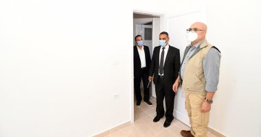 وزير الإسكان يتفقد وحدات الإسكان الاجتماعى بمنطقة حدائق العاصمة.. صور