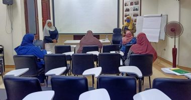 صور.. تضامن الأقصر تنظم دورة تدريبية للأطباء والتمريض بعيادات مشروع 2 كفاية