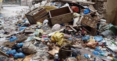 شكوى من انتشار القمامة ومخلفات البناء فى حى بحرى بالإسكندرية 