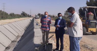 نائب محافظ الفيوم يتفقد أعمال تبطين ترعة قوتة بنطاق يوسف الصديق
