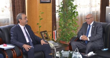 رئيس بعثة الجامعة العربية لمتابعة انتخابات الشيوخ يلتقى محافظ الإسماعيلية