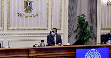 مدبولى: نسهل انتقال البضائع بسيناء وتزويد المراكز اللوجستية بالبضائع والسلع.. صور