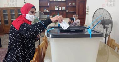 إجراءات احترازية ضد كورونا في لجان الدقى بجولة الإعادة لانتخابات الشيوخ..صور