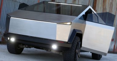 شركة من البوسنة تصمم سيارة شبيهة بنموذج تسلا Cybertruck