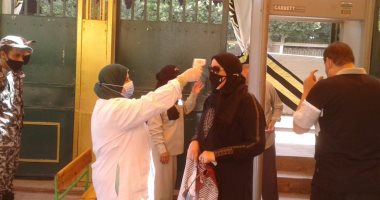 إجراءات احترازية أمام لجان جولة إعادة انتخابات مجلس الشيوخ بالمنوفية.. صور