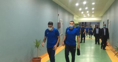 صور.. الزمالك وسموحة يصلان ملعب برج العرب استعداداً لموقعة الدورى