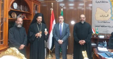 نائب بطريرك الكاثوليك يزور محافظ المنوفية لإعلامه بقرار تدشين إيبارشية جديدة بقويسنا