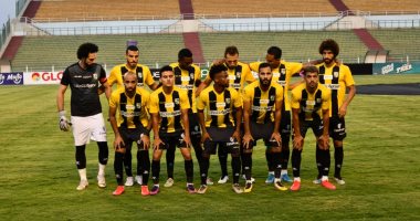 الحكم يخلى مدرجات المقاولون العرب قبل مواجهة سولار بالكونفدرالية