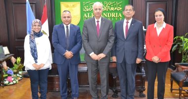 "البحث العلمي وجامعة الإسكندرية" توقعان عقد إنشاء لجنه قومية للتنمية المستدامة