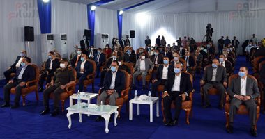 مدبولى: نعلم أن قرار وقف البناء العشوائى لا يلقى قبول بالشارع لكنه فى صالح المواطن
