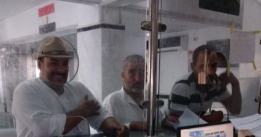 توافد راغبى التصالح على المراكز التكنولوجية بكفر الشيخ.. صور