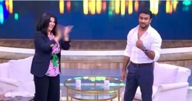أحمد العوضى ينتهى من تصوير حلقة جديدة فى برنامج "معكم منى الشاذلى"