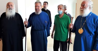 بطريرك الروم الأرثوذكس يبحث صعوبات الخدمة فى إفريقيا مع أساقفة قبرص