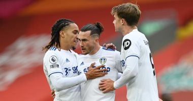 ليدز يونايتد يتعادل من جديد مع ليفربول 2-2 بالدقيقة 30