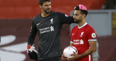 محمد صلاح يقود هجوم الريدز في قمة تشيلسي ضد ليفربول بالدوري الانجليزي
