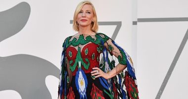 فستان كيت بلانشيت يجذب الأنظار فى حفل ختام مهرجان فينسيا السينمائى.. صور