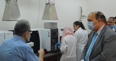 التعليم العالى تعلن تسليم الجامعات معامل معتمدة بأحدث المعايير العالمية.. صور