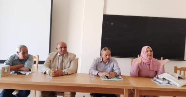وفد من وزارة الزراعة يدعم تطوير نظم الرى الحديث بالوادى الجديد