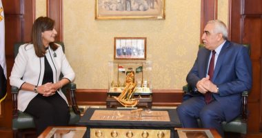 وزيرة الهجرة تستقبل سفير العراق فى مصر لبحث التعاون المشترك بملف المهاجرين