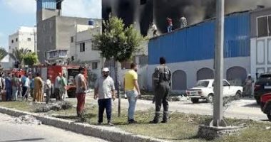 إصابة شخصين فى حريق بمخزن بلاستيك بدمياط الجديدة