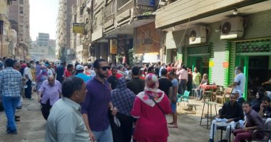 شكوى من الزحام الشديد أمام الشهر العقارى بالجيزة خوفا من عدوى كورونا