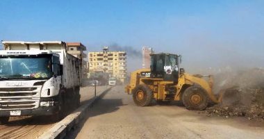 محافظ الشرقية يطالب المواطنين بإلقاء القمامة والمخلفات فى أماكنها المخصصة